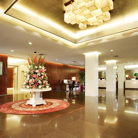 Liuhua Hotel Canton Interno foto