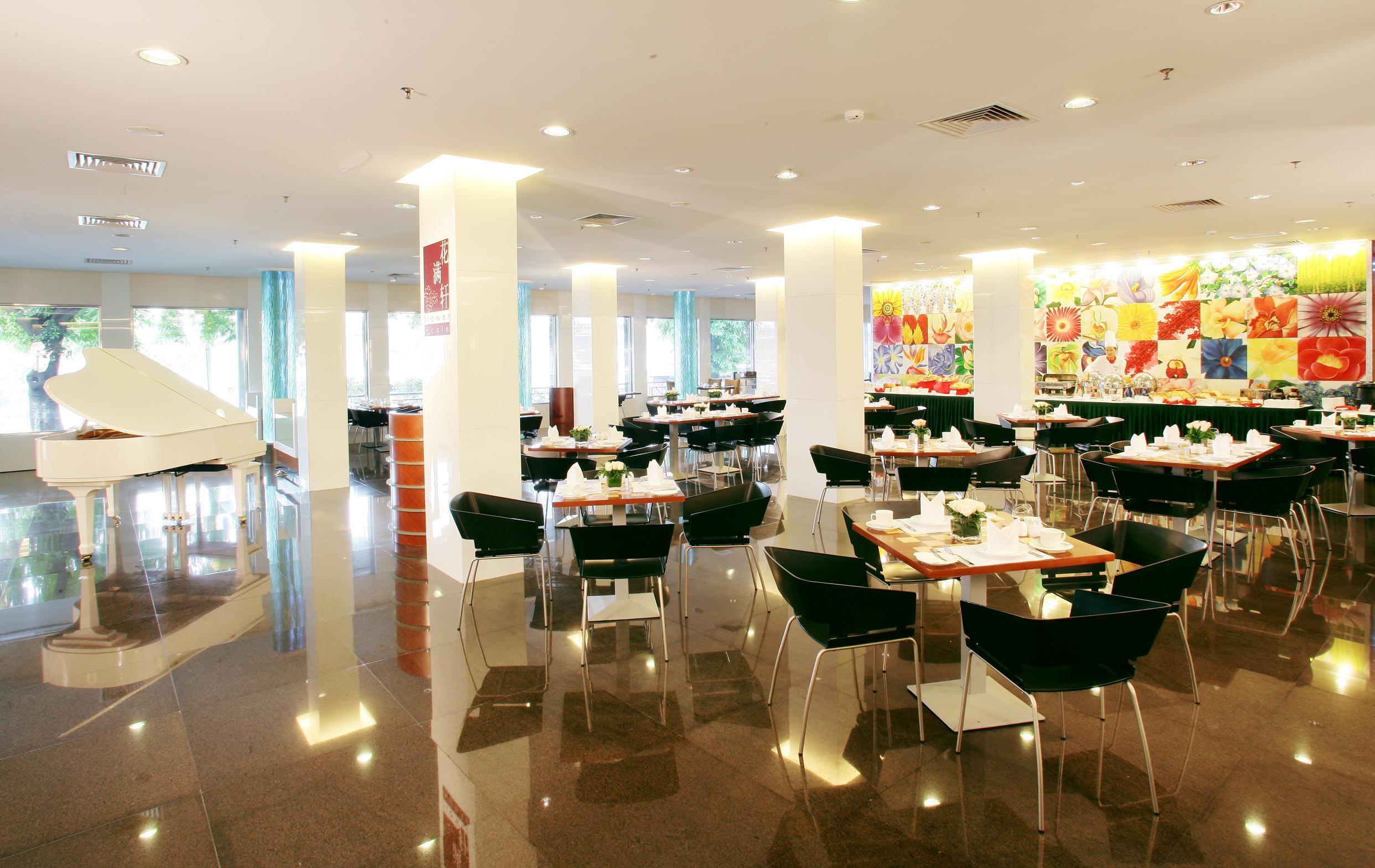 Liuhua Hotel Canton Esterno foto